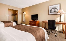 Quality Inn & Suites New Castle